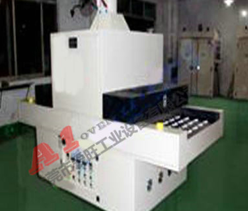 A1-3020自粘性商標印刷UV機